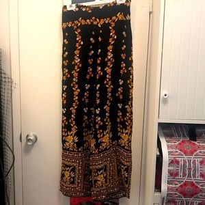 Floral wide leg slacks